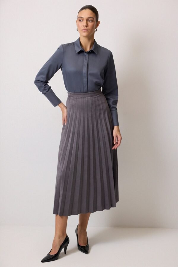 PLEATED SUEDE SKIRT - Image 2