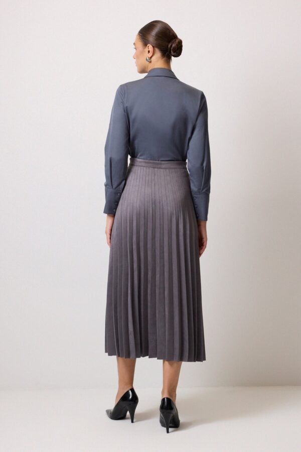 PLEATED SUEDE SKIRT - Image 4