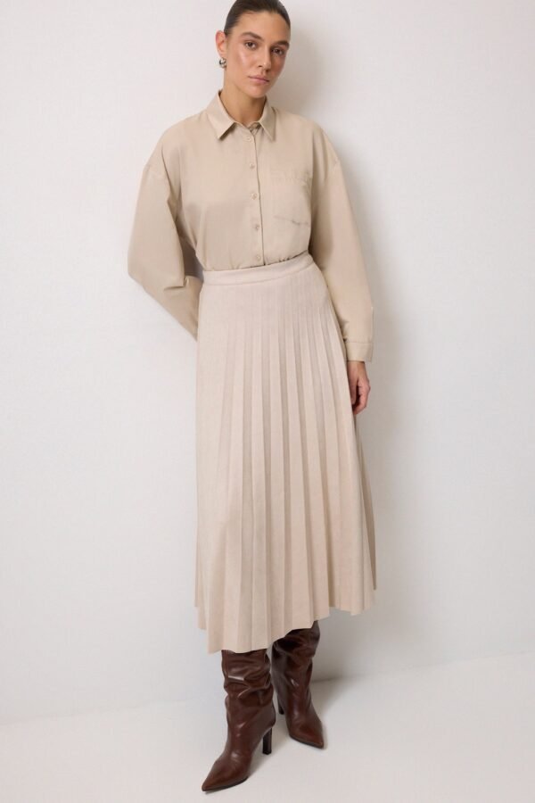 PLEATED SUEDE SKIRT - Image 2
