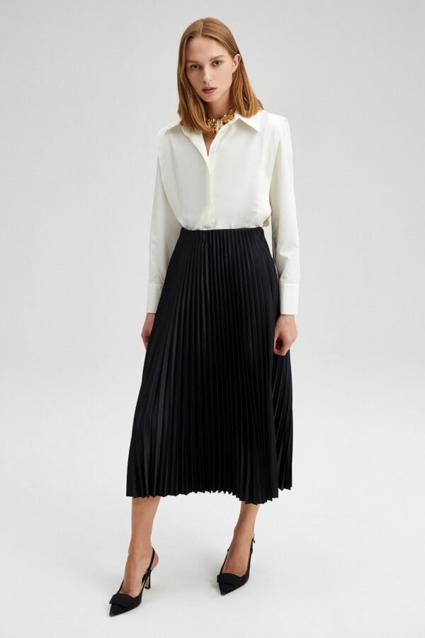 PLEATED SATIN SKIRT - Image 3