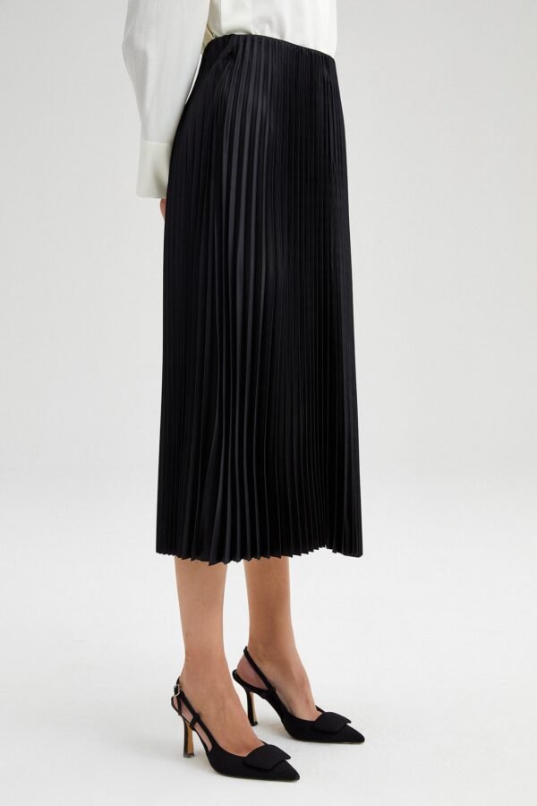 PLEATED SATIN SKIRT - Image 4