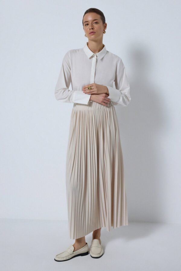 PLEATED KNIT SKIRT - Image 2